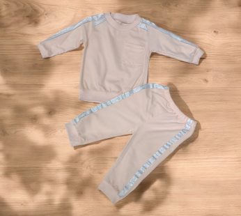 2 Piece Fashion Tracksuit Baby Boys Girls Outfit.